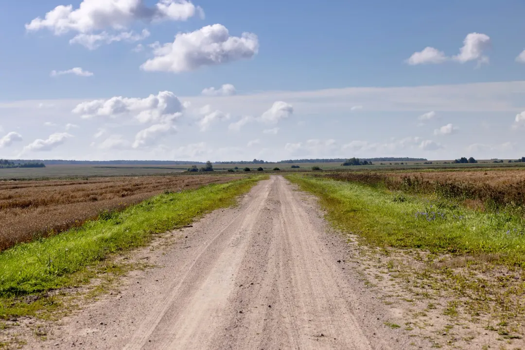 Terceira tentativa: estrada rural de Pato Branco volta a edital com R$ 6,24 milhões estimados