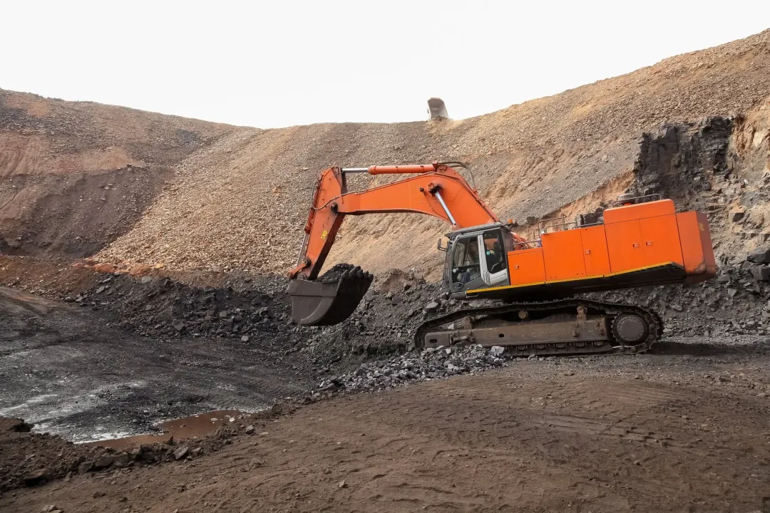 Mineradora põe R$ 612 milhões no preço de ser dona da frota terceirizada em três minas de ouro