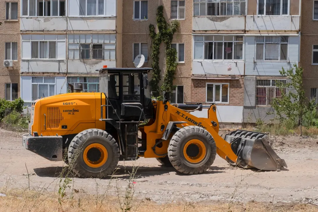 Trabalhador da construção brasileira gera US$ 19 mil por ano, contra US$ 27 mil no Chile: produtividade do setor caiu 25,8%